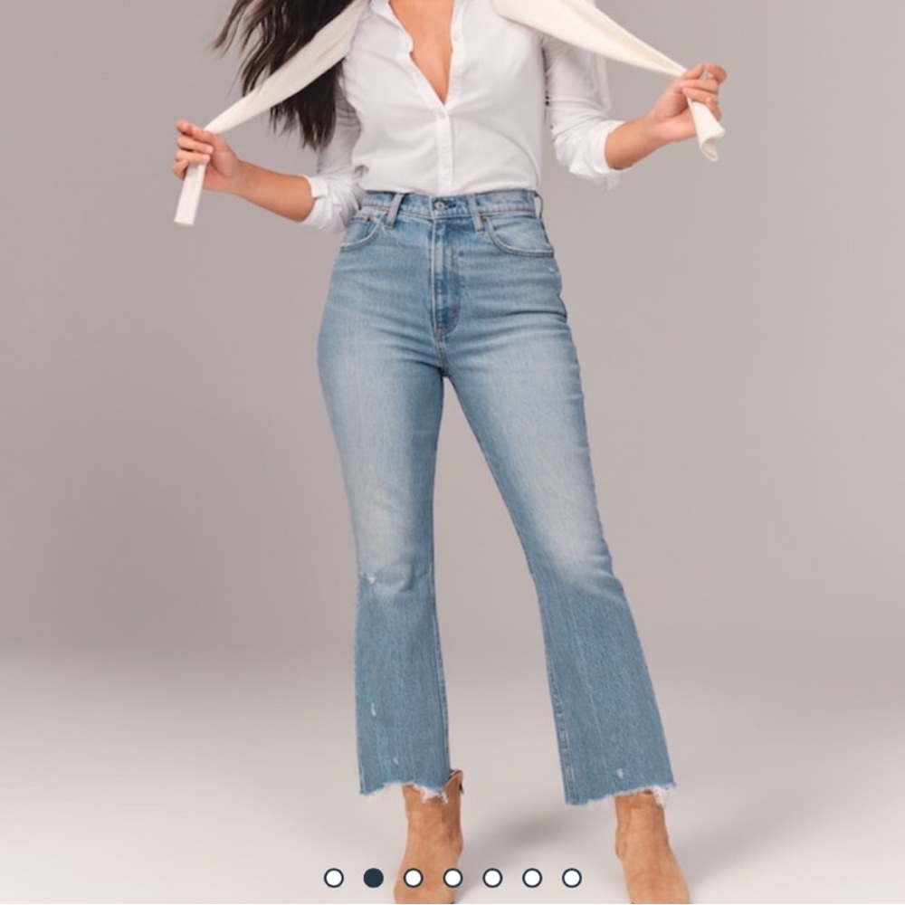 Abercrombie & Fitch Kick Flare Ultra High Rise